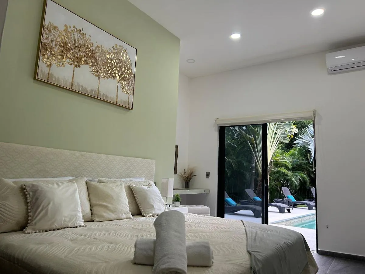 Celebre Villa Venus Playacar - 24 Pax Playa del Carmen 0*,  Mexiko
